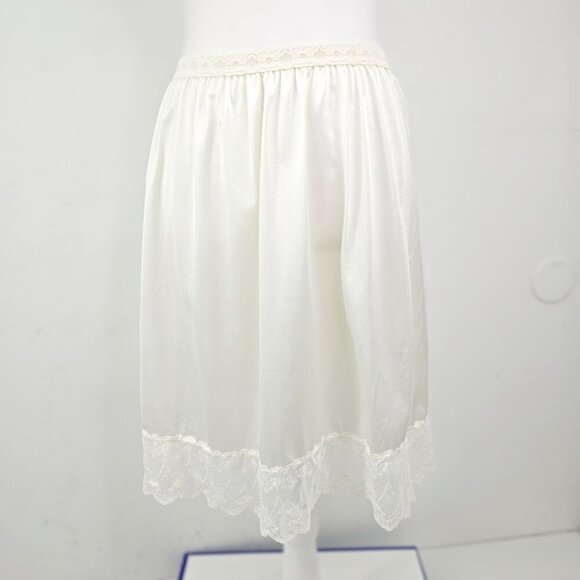 Vintage 80s Velrose Size L White Nylon Lace Trim Half Slip - Picture 1 of 8